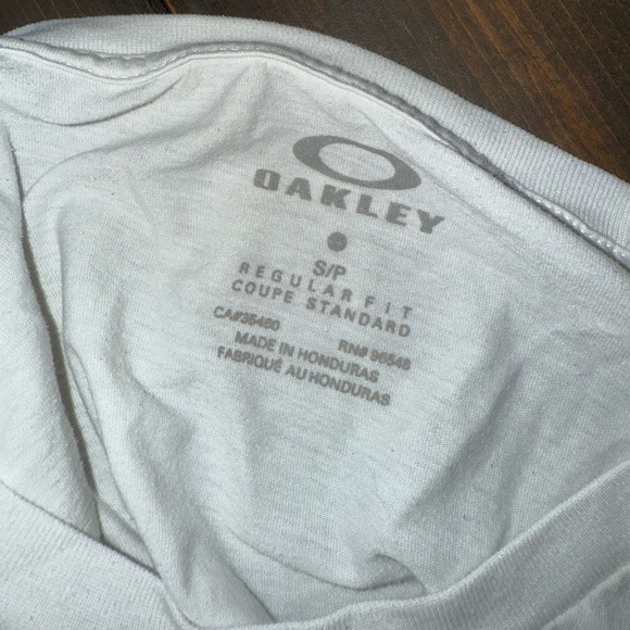 Oakley White and Black Wave Graphic Tee - Picture 3 of 3